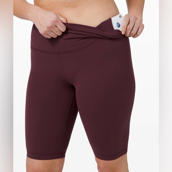 Lululemon Align Super High-Rise Short - Picture 4 of 9